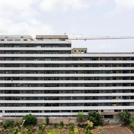 Superbe Appartement Avec Parking Gratuit Et Garde Dakar Esterno foto